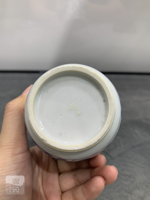 清康熙青花缠枝花卉纹铃铛盖杯 - 图7